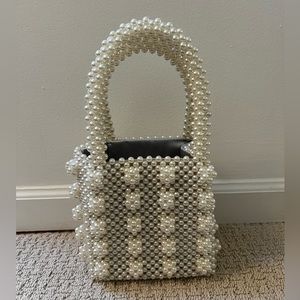 Pearl purse